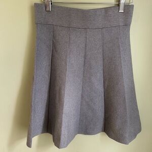 Ann Taylor grey knit pleated short circle skirt. Size S. Serged hem. Great shape